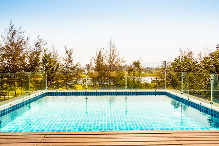 Cost of Glass Pool Fence Repair in Palm Bay, FL